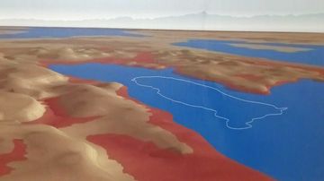 Nach dem Rückzug des Rheingletschers vor ca. 15.000 Jahren blieb ein 9 km langer Ur-Mindelsee zurück. An den Rändern und in nassen Senken bildeten sich von Grundwasser gespeiste Niedermoore. | Bild aus der Mindelsee-Ausstellung