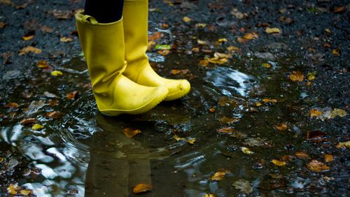 Gelbe Gummistiefel