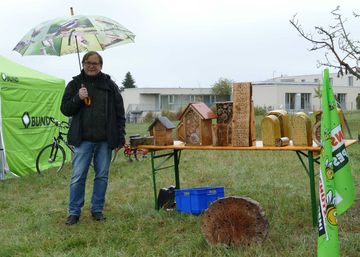 In Neuhausen–Steinegg ging es auch um die Erfahrungen mit unterschiedlichen Insektennisthilfen